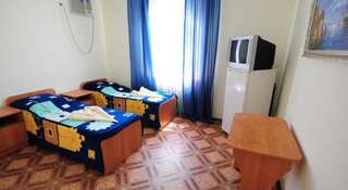 Гостиница Guest House Lika Анапа Двухместный номер с 2 отдельными кроватями-1